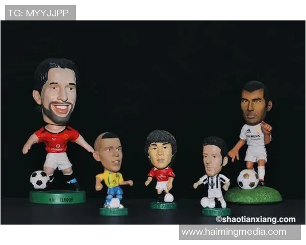 足球明星手办大集结 精美造型与收藏价值并存的顶级球员模型