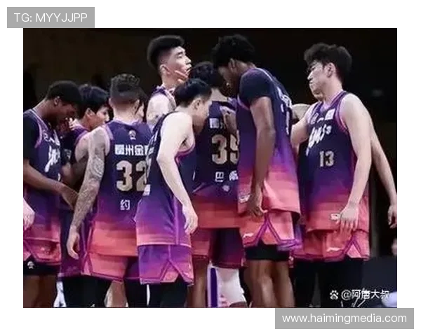 篮球耐力排行榜揭晓广州篮球队荣获第四名展现强大实力与潜力 篮球耐力排行榜揭晓广州篮球队荣获第四名展现强大实力与潜力